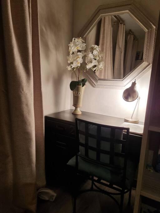 L'Ourse, Epinal,Tres Bel Appartement Quartier Port Esterno foto